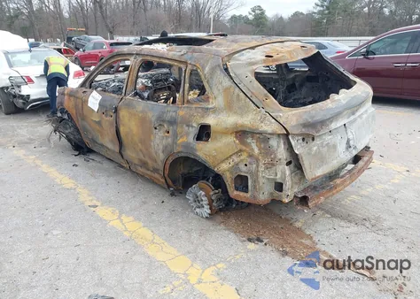 2016 Lincoln Mkx Reserve z USA, uszkodzony, nr VIN 2LMTJ6LR1GBL56862